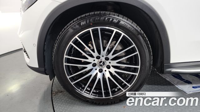 Mercedes-Benz GLC-Class GLC220 d 4MATIC