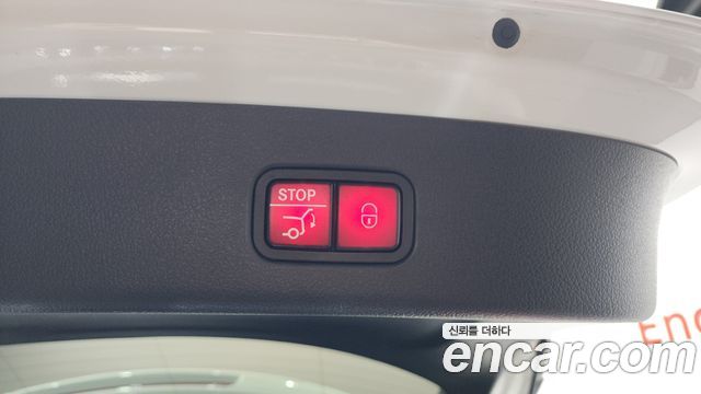 Mercedes-Benz GLC-Class GLC220 d 4MATIC