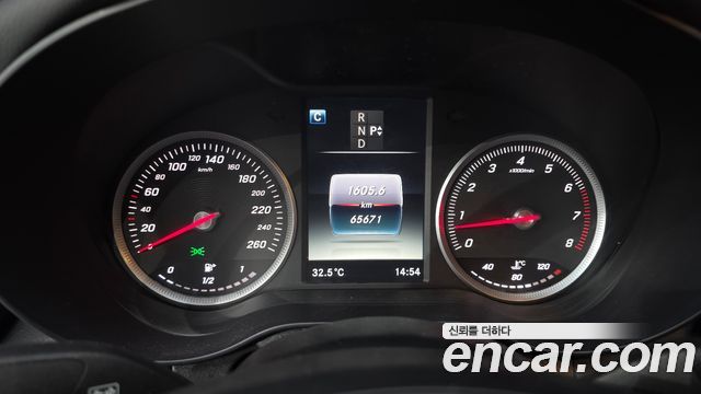 Mercedes-Benz C-Class C200