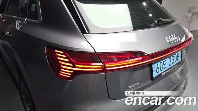 Audi e-tron 55 Quattro