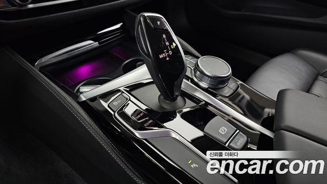 BMW 5-Series 530i Luxury Plus