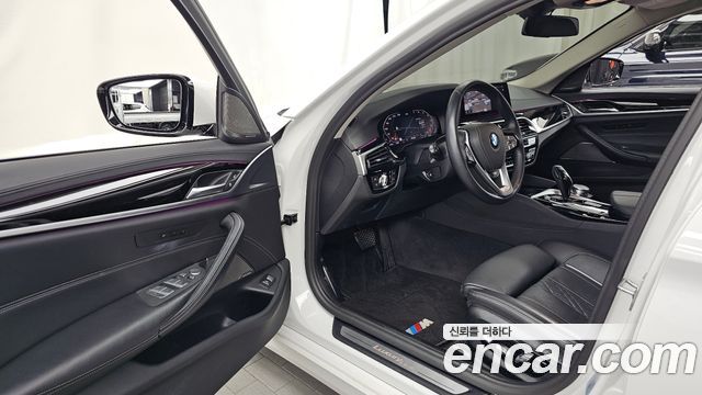 BMW 5-Series 530i Luxury Plus