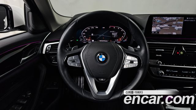BMW 5-Series 530i Luxury Plus
