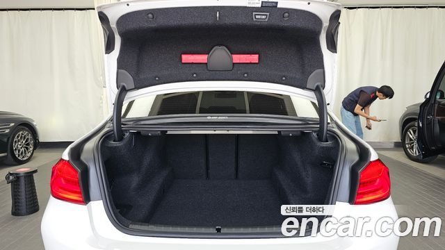 BMW 5-Series 530i Luxury Plus