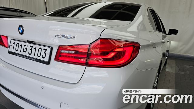 BMW 5-Series 530i Luxury Plus