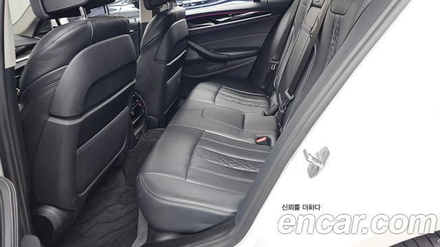 BMW 5-Series 530i Luxury Plus