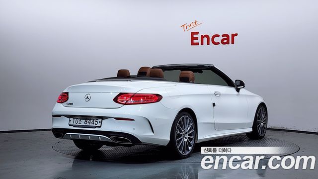 Mercedes-Benz C-Class C200 Cabriolet