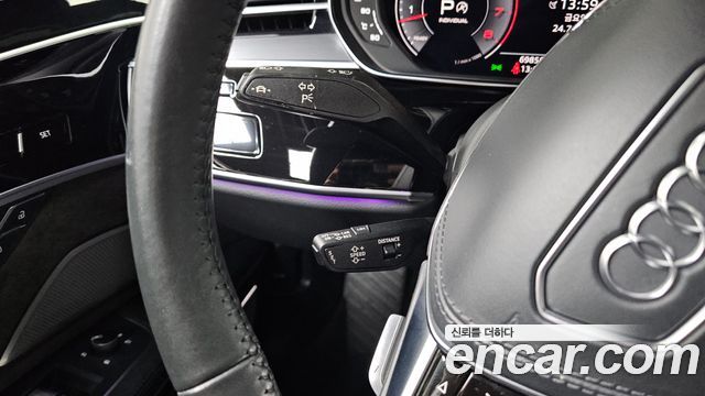 Audi A8 55 TFSI Quattro LWB
