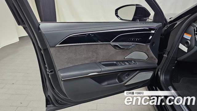 Audi A8 55 TFSI Quattro LWB