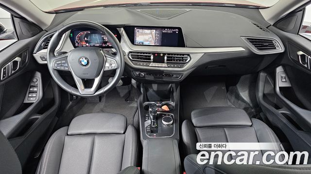 BMW 2-Series 218d Advantage