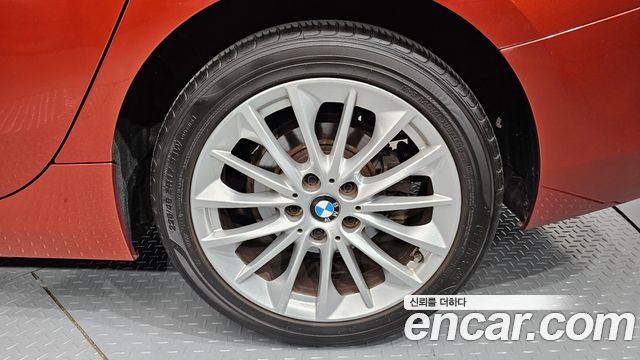 BMW 2-Series 218d Advantage