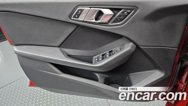 BMW 2-Series 218d Advantage