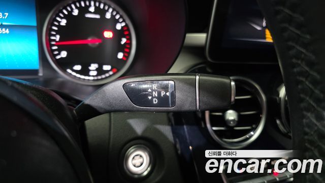 Mercedes-Benz C-Class C200