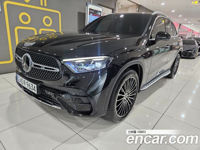 Mercedes-Benz GLC-Class GLC300 4MATIC AMG Line