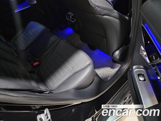 Mercedes-Benz GLC-Class GLC300 4MATIC AMG Line