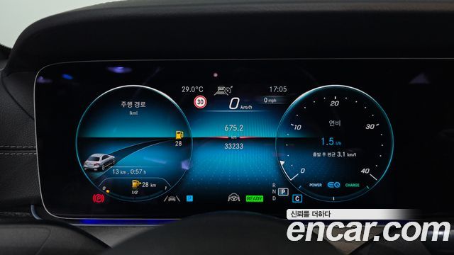 Mercedes-Benz E-Class E220d 4MATIC AMG Line