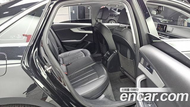 Audi A4 45 TFSI