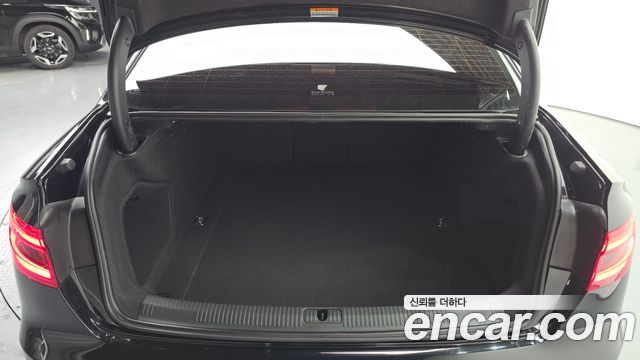 Audi A4 45 TFSI