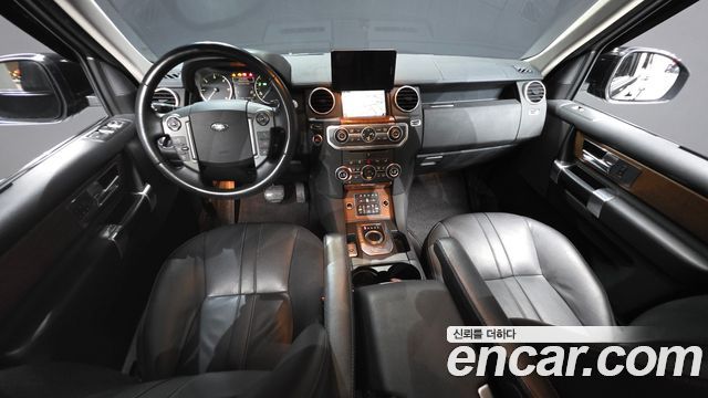 Land Rover Discovery 3.0 SDV6 SE