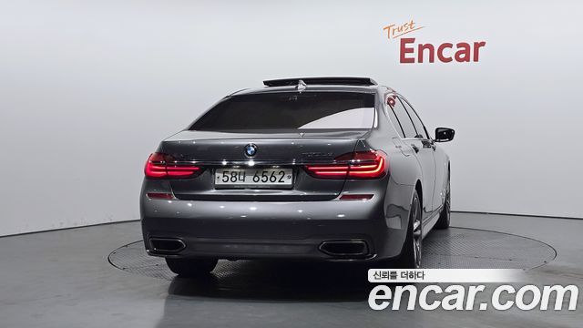 BMW 7-Series 730Ld xDrive M Sport