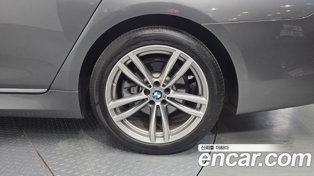 BMW 7-Series 730Ld xDrive M Sport