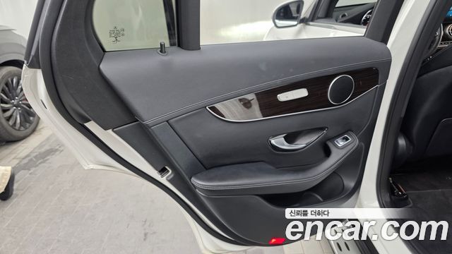 Mercedes-Benz GLC-Class GLC300 4MATIC