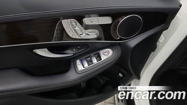 Mercedes-Benz GLC-Class GLC300 4MATIC