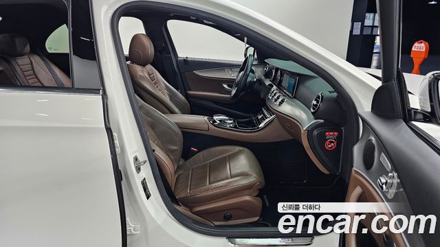 Mercedes-Benz E-Class E300 Avantgarde
