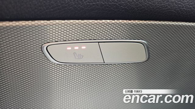 Mercedes-Benz E-Class E300 Avantgarde