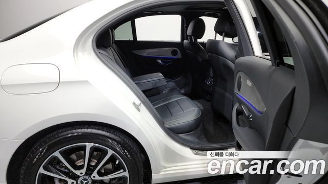 Mercedes-Benz E-Class E250 Avantgarde