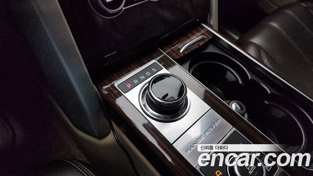 Land Rover Range Rover 4.4 SDV8 Vogue SE DIESEL