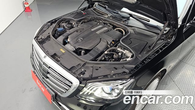 Mercedes-Benz S-Class S350L