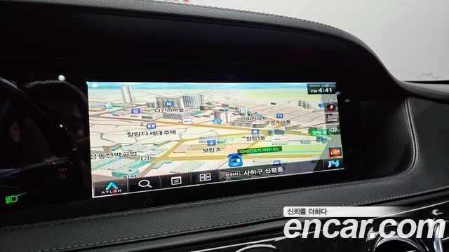 Mercedes-Benz S-Class S350L