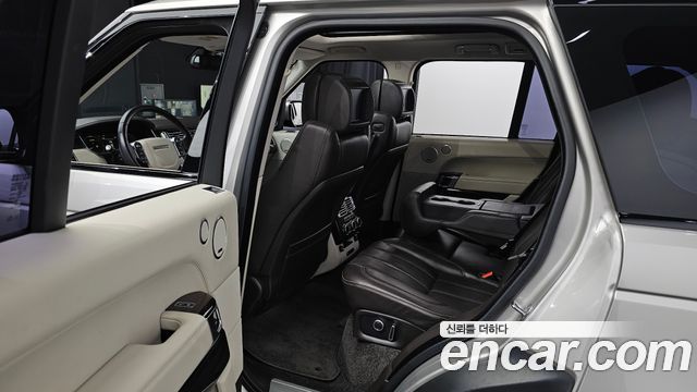 Land Rover Range Rover 4.4 SDV8 Vogue SE DIESEL