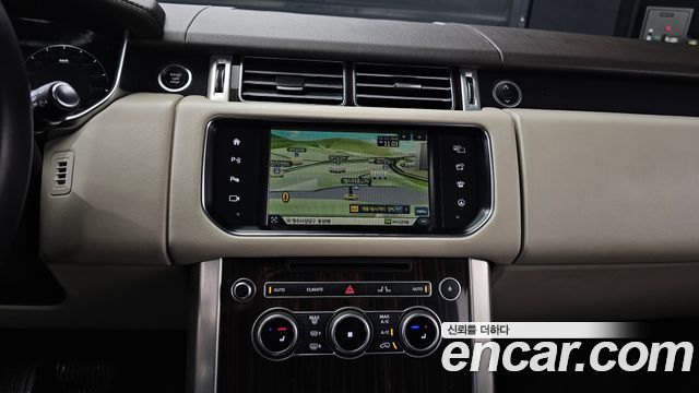 Land Rover Range Rover 4.4 SDV8 Vogue SE DIESEL
