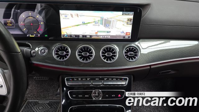 Mercedes-Benz CLS-Class CLS300d AMG Line