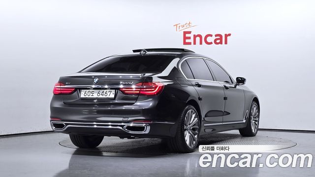 BMW 7-Series 750Li xDrive