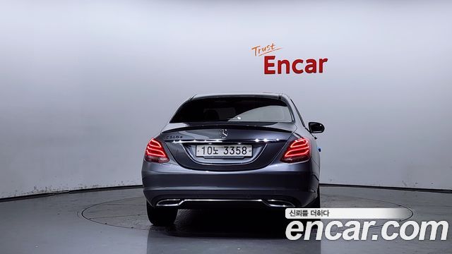 Mercedes-Benz C-Class C220 d Avantgarde