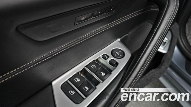 BMW 5-Series 530i xDrive M Sport Package Plus