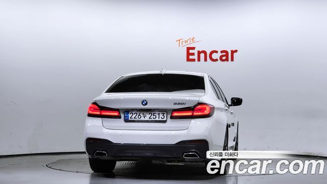 BMW 5-Series 530i M Sport Package