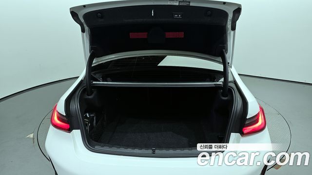 BMW 3-Series 320i M Sport