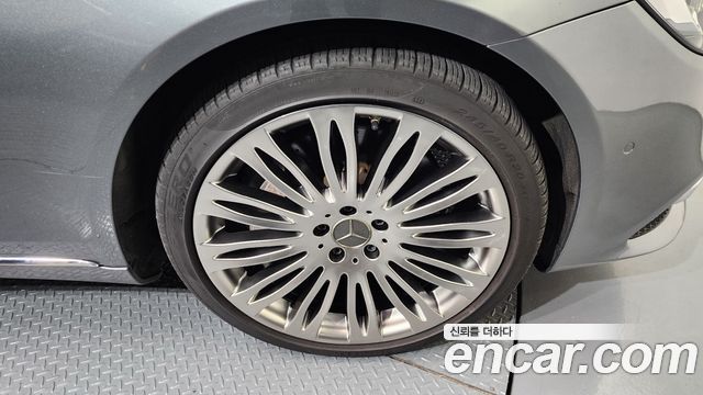 Mercedes-Benz S-Class S560L 4MATIC