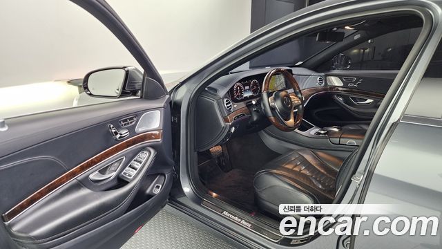 Mercedes-Benz S-Class S560L 4MATIC
