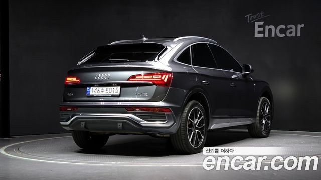 Audi Q5 45 TFSI Quattro Premium Sportback