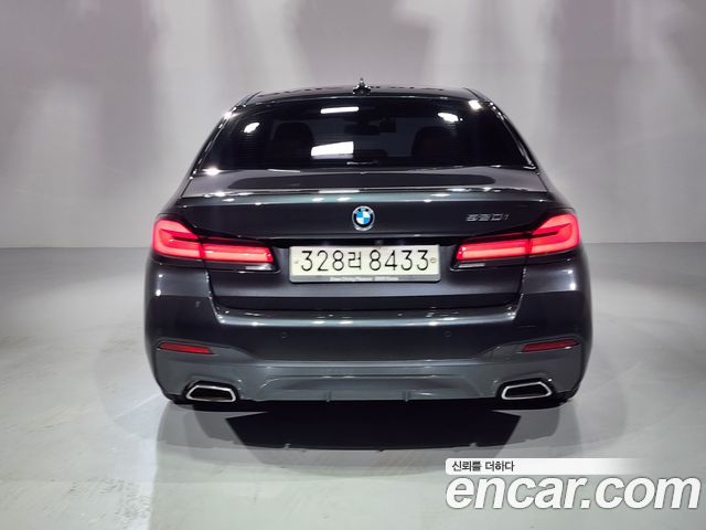 BMW 5-Series 520i M Sport