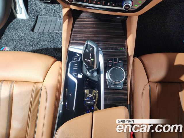 BMW 5-Series 520i M Sport