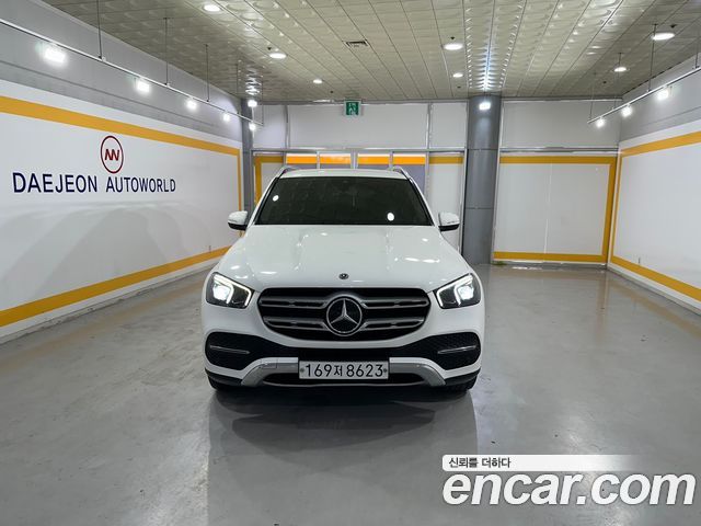 Mercedes-Benz GLE-Class GLE300d 4MATIC