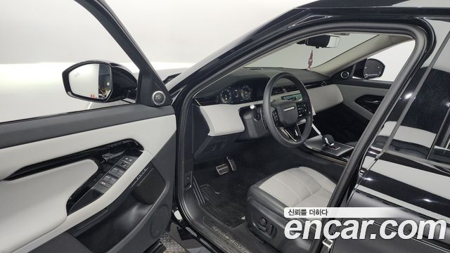 Land Rover Range Rover Evoque P250 Dynamic SE