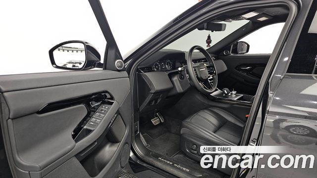 Land Rover Range Rover Evoque P250 Dynamic SE