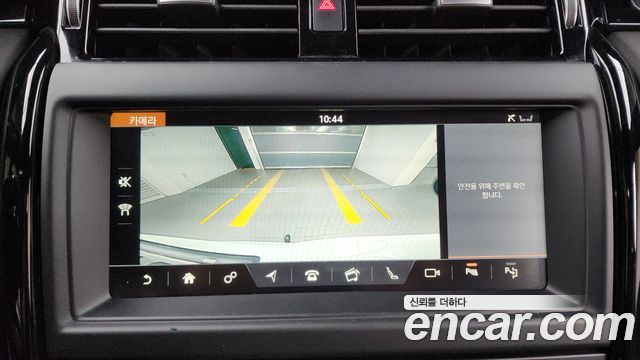 Land Rover Discovery 2.0 SD4 SE